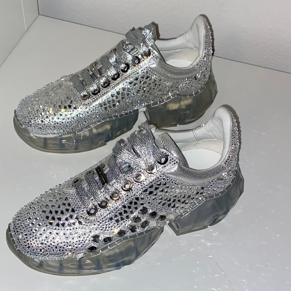 NWOT  designer Swarovski Crystals Tennis Shoe - Picture 3 of 12